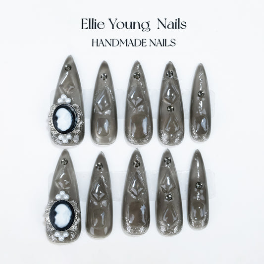 Baroque queen | Stiletto| Handmade