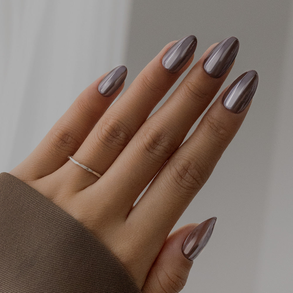 Mocha Chrome | Short Almond