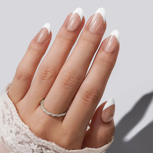 Moonlight Chrome | Short Almond | ProFinish™