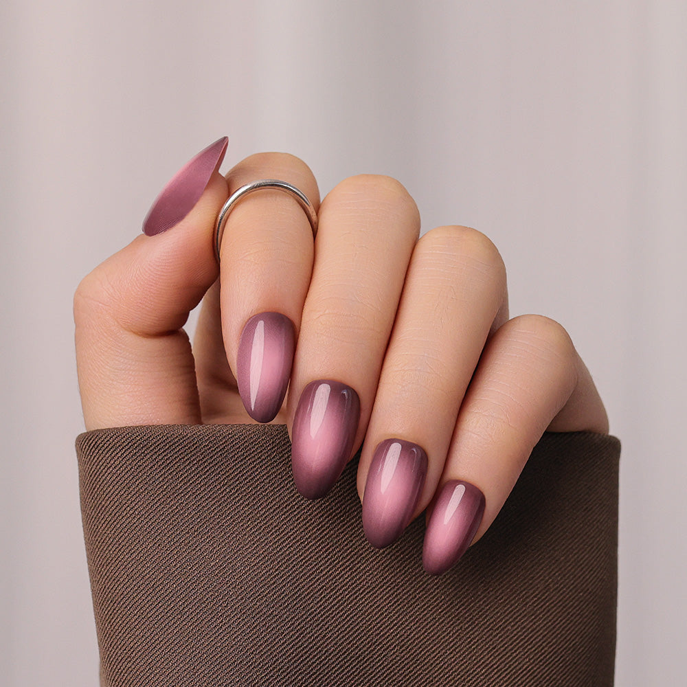 Smoky Plum | Short Almond