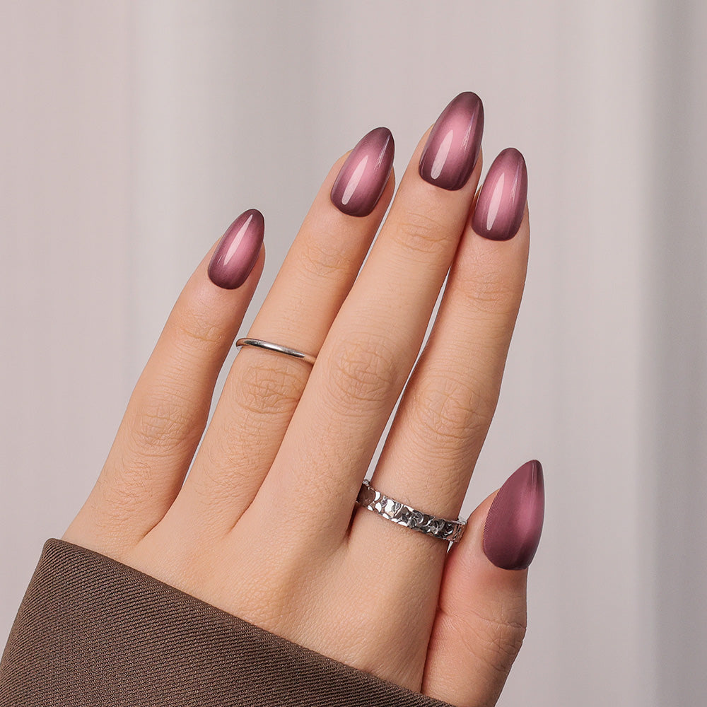 Smoky Plum | Short Almond