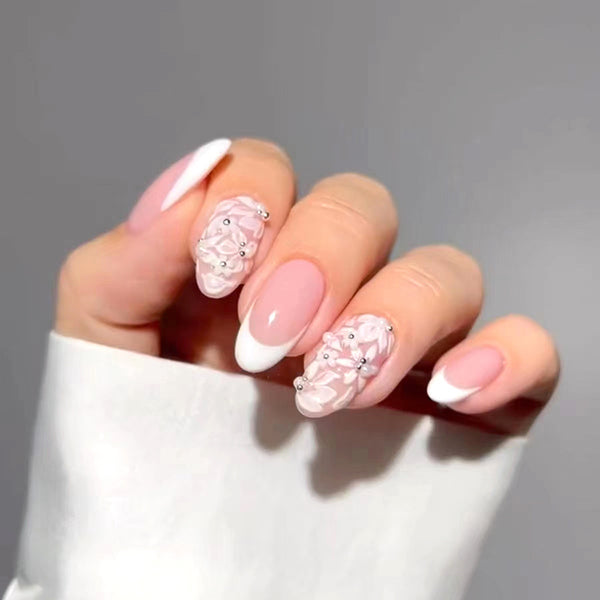 Pearl Flower French Tip | Almond