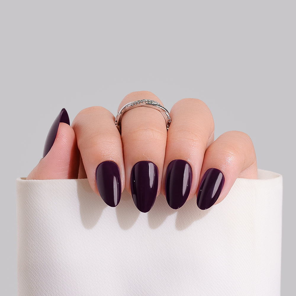 Aubergine Noir | Short Almond | EASY PRESS™