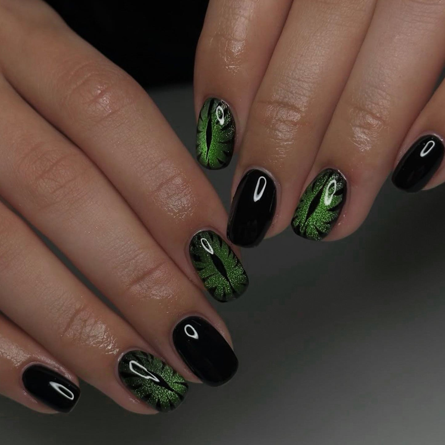 Slytherin Chic | Short Square | EASY PRESS™