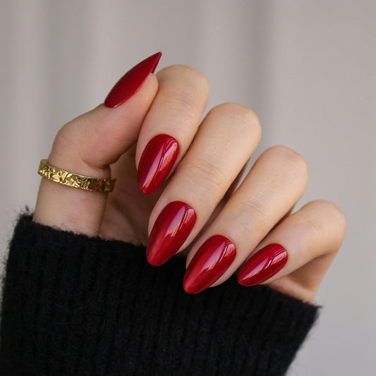 Ruby Cat Eye | Short Almond | EASY PRESS™