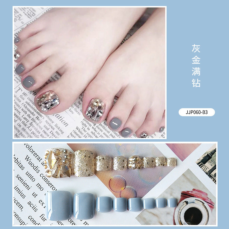 Diamonds & Grey toe nails